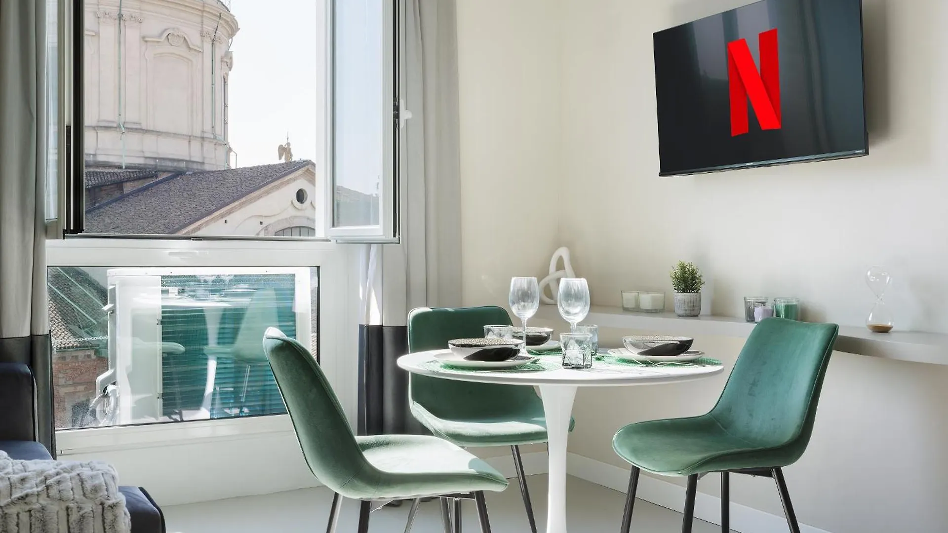 Hl Prestige - Duomo, Galleria Unione 3 Milan 0*,  Italy